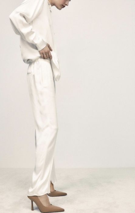 Атласные туфли Zara