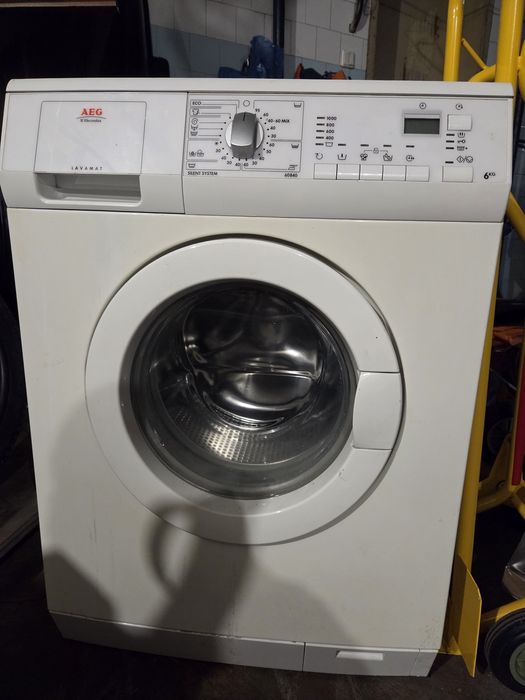 Пералня AEG L54840