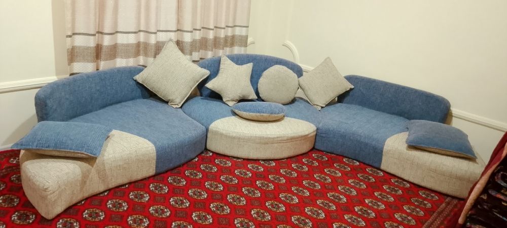 Assalomu alaykum divan va spalni boʻladigan sotiladi holati yaxshi