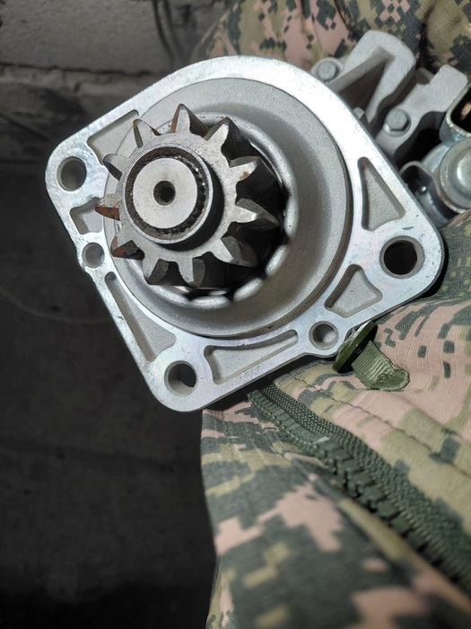 Стартер на Хово Howо