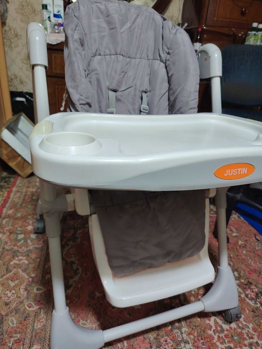 Детский стульчик для кормление