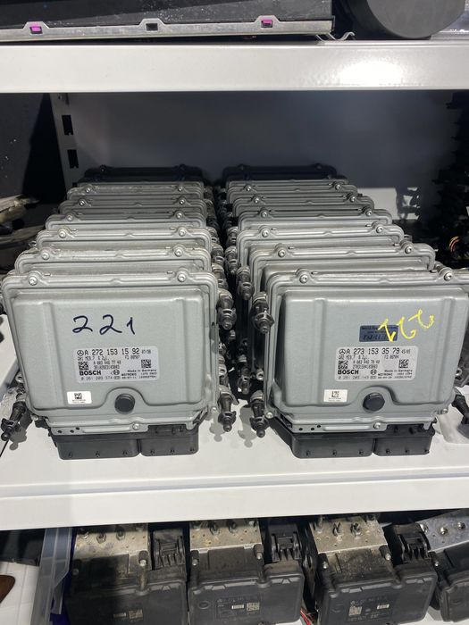 Компьютер двигателя w 221 Мерседес