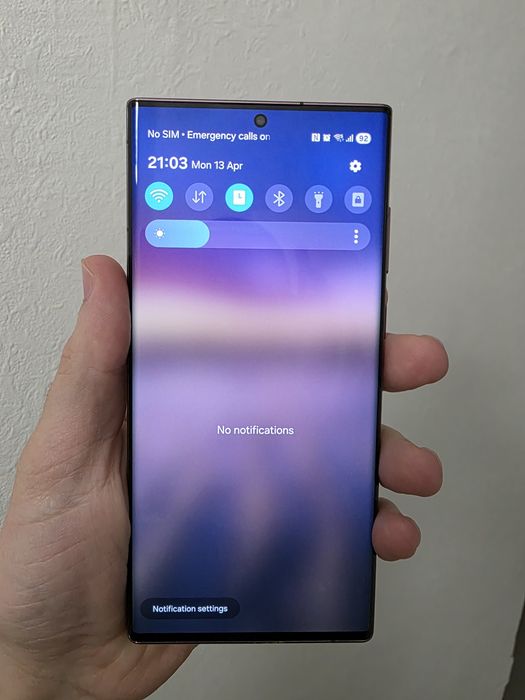 Samsung Galaxy s22 Ultra с нова оригинална батерия