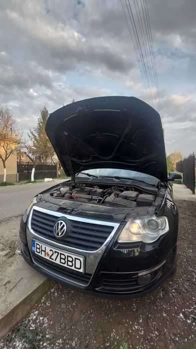 Vand sau schimbi pasat b6 pentru golani