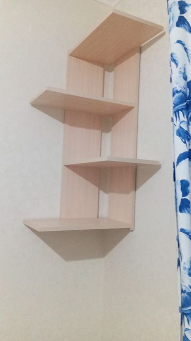 Продам навесную полку