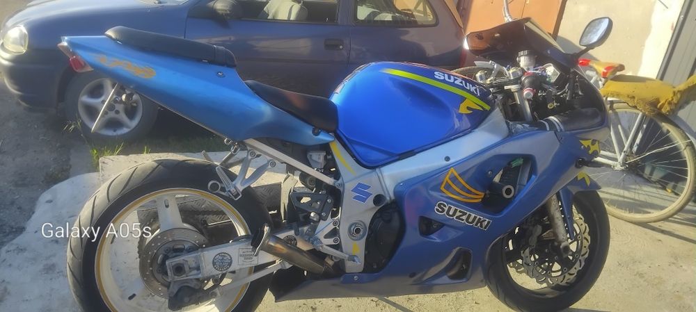 Сузуки GSX-R 600