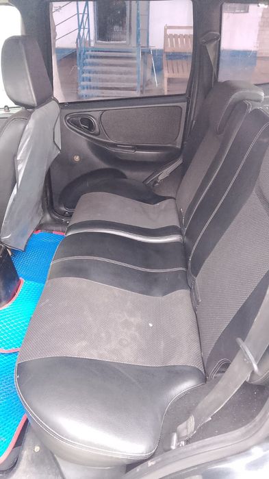 Chevrolet niva  2015