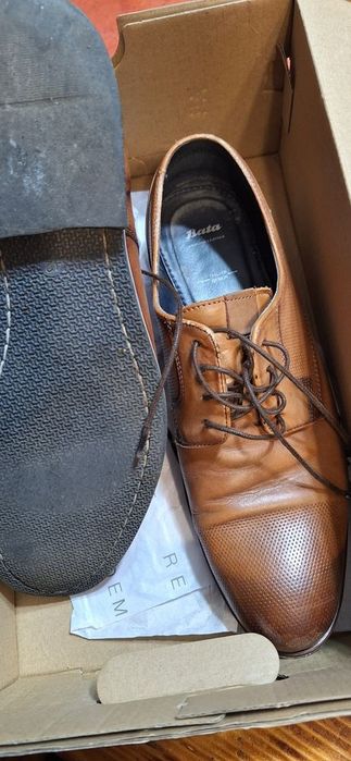 Pantofi piele Bata 42