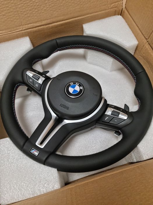 Volan pachet M BMW seria 3, seria 5, F30 F10 X1  X2 X3 X4 X5  X6 , piele + airbag , finisaje premium