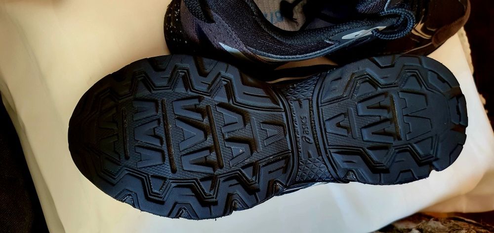 ASICS gel p venture 6