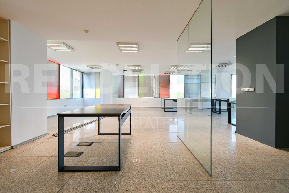 Продава се Офис в София, Сухата река - 482 кв.м за 1202 €/кв.м - Снимка #2