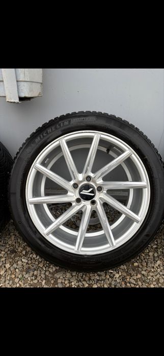 Roti complete R18 cu anvelope Michelin