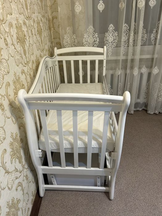 Продам кровать для ребенка с 0-2 лет