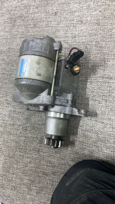 Тойота Лексус генератор стартер привозной