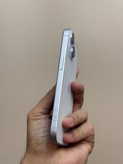 Iphone 15. 128гб