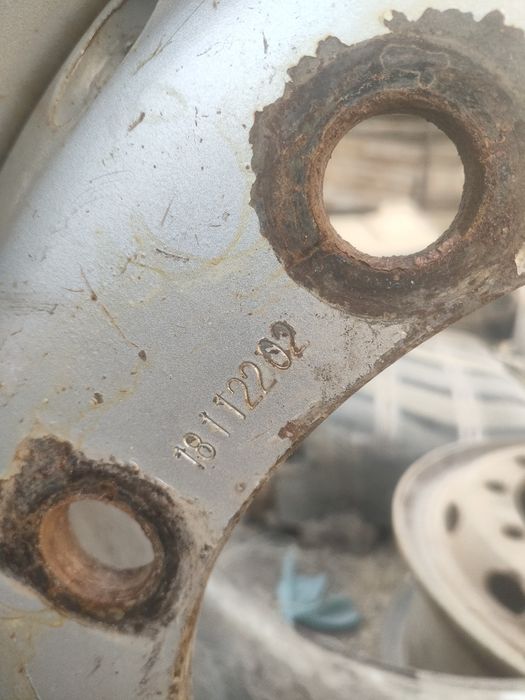 Продам диск на16 и18