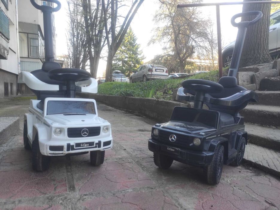 Кола за яздене и бутане Джип Мерцедес G-360 Foot to floor Ride-on