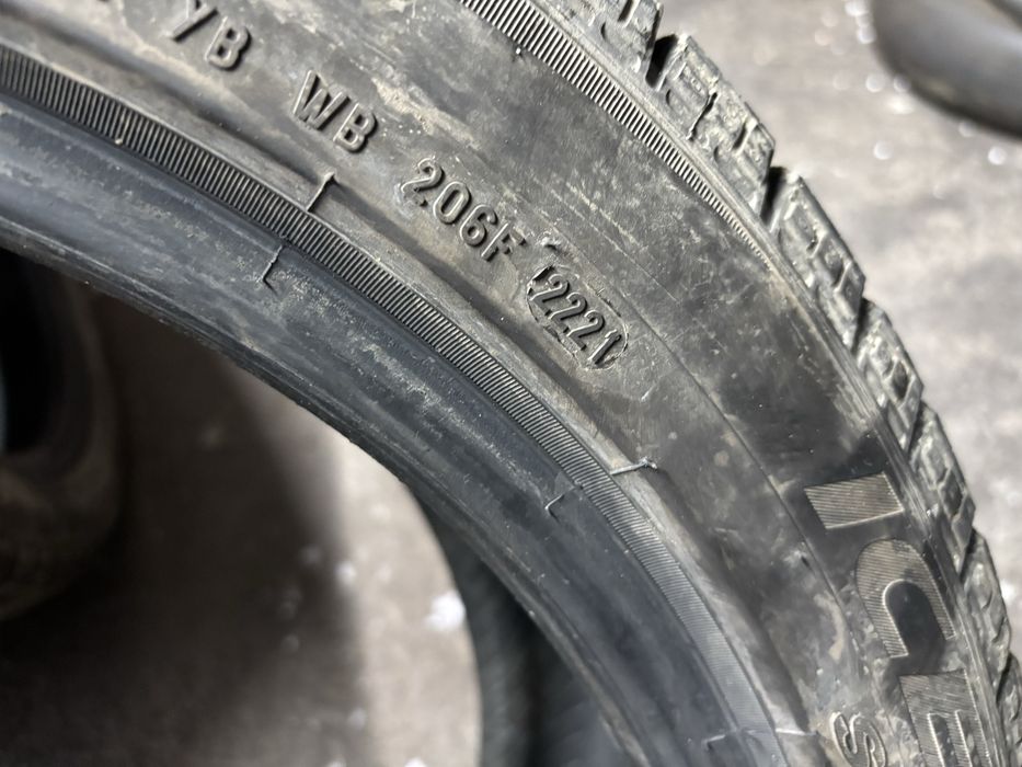 Резина 235/45R18 Pirelli