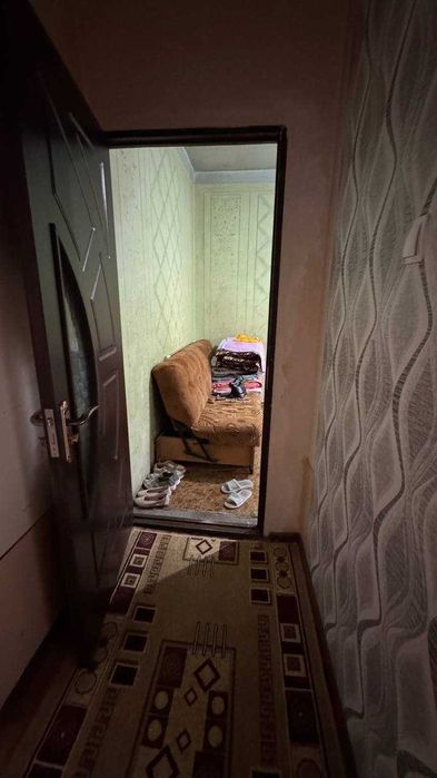 Продаётся квартира Юнусабад4 3 ком 3 этаж ориентир Круг, Автосалон