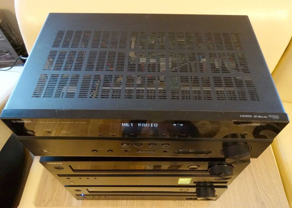 Receiver Onkyo TX-NR414 , Dynamic Power per Channel 5 x 85 W (8 Ohms]