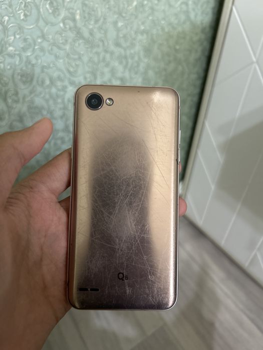 Lg q6 продам на запчасти