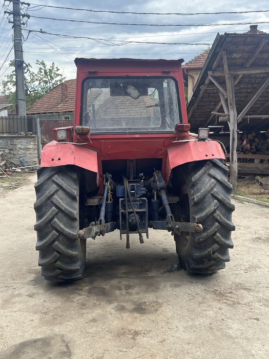 Vând tracror Utb 640