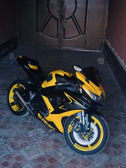 Suzuki Gsxr 600