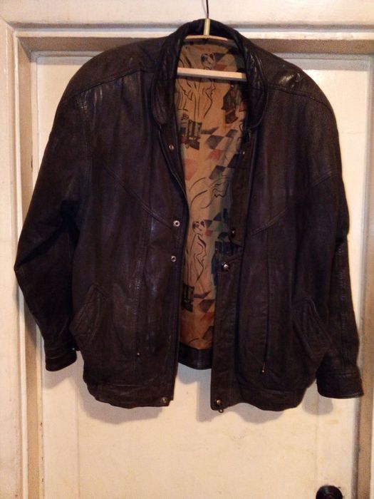 Кожаная куртка мужская.