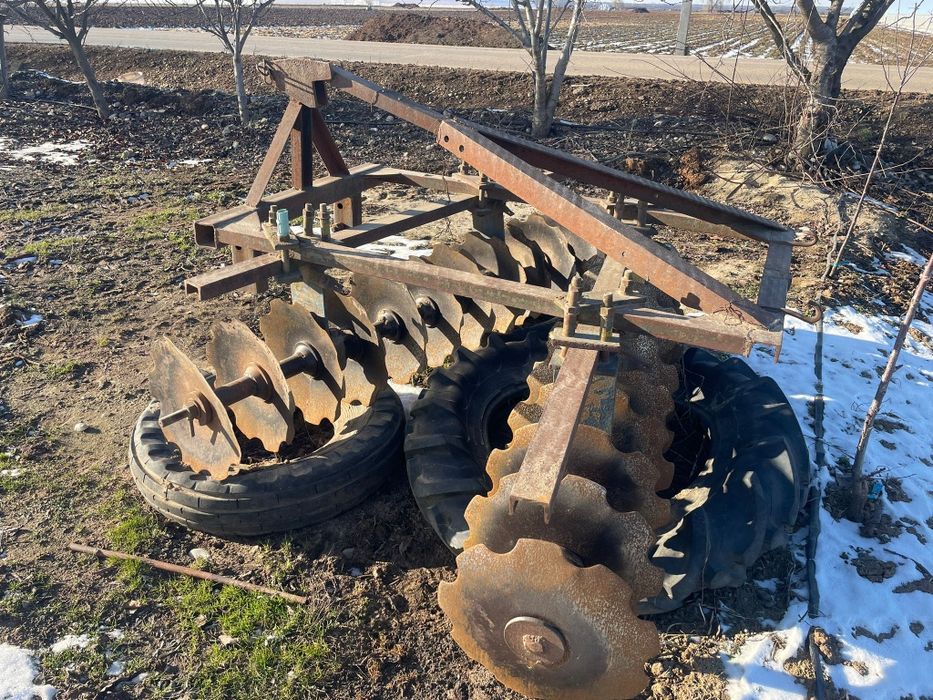 Vând disc agricol