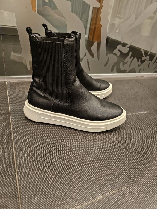 ZARA боти челси н.38