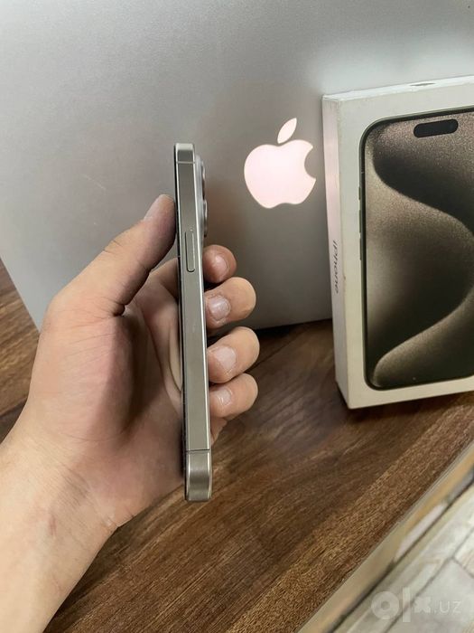 Iphone 15 pro srochnaga