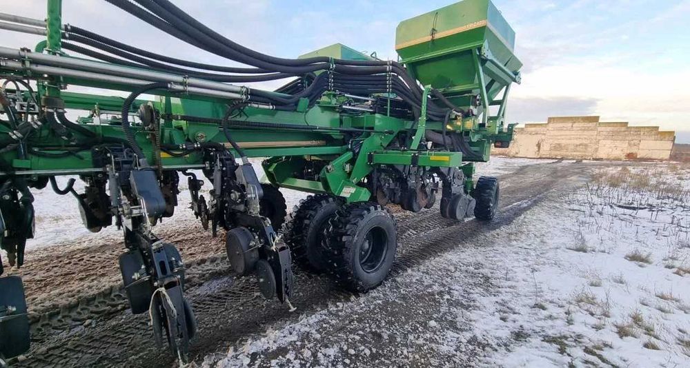 Сеялка Great Plains YP2425, 2014