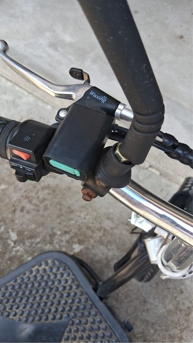 Scuter electric cu 3 roți pentru persoane cu mobilitate redusă – stare foarte bună