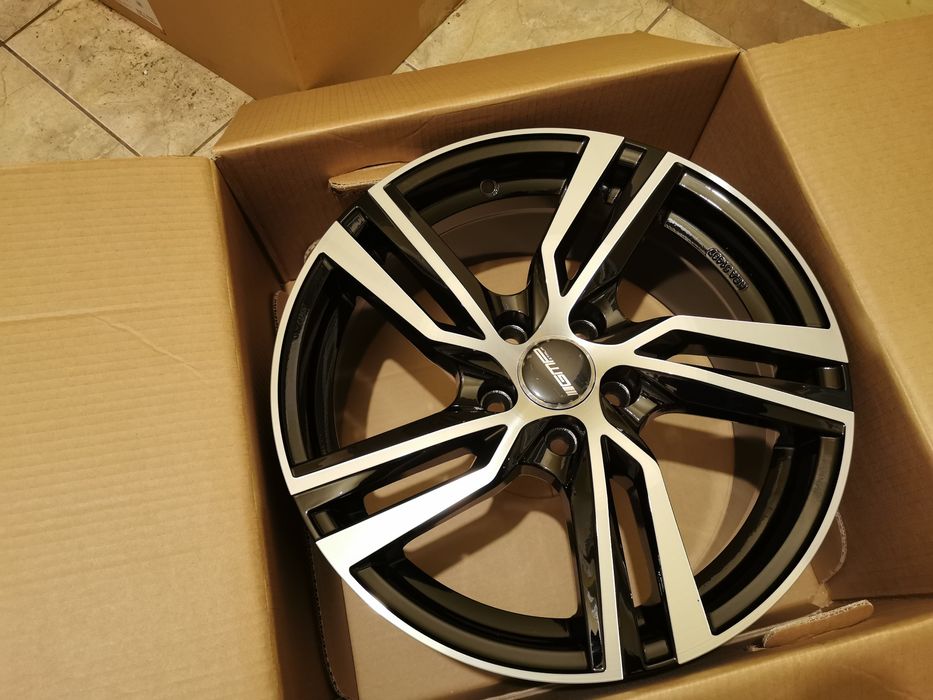 Vand jante de aliaj 5x114,3 pe 17 marca Gmp model Arcan black-polis