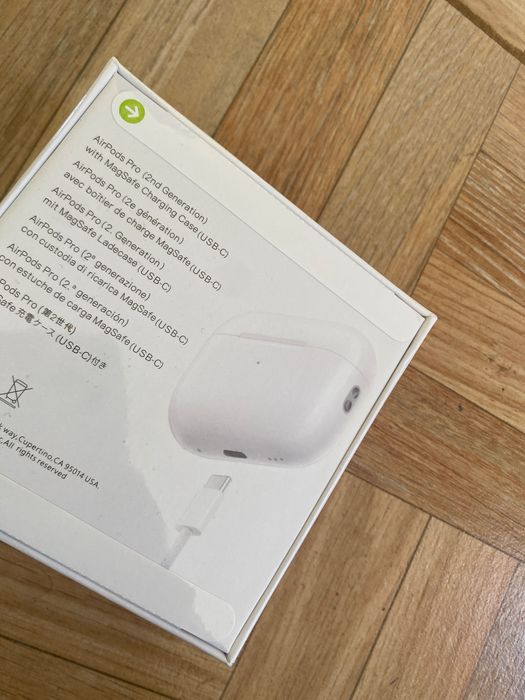 AirPods Pro 2 - слушалки