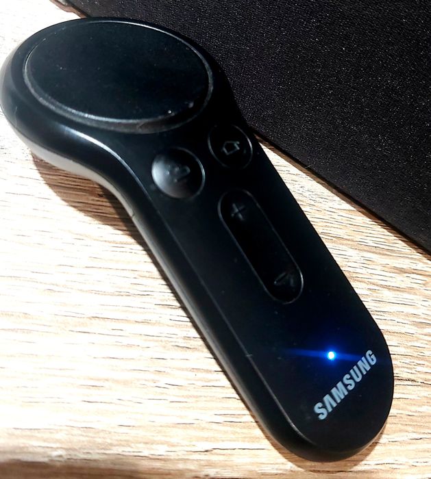 Ochelari VR Samsung Gear VR (Powered by Oculus) + Controller - Stare E