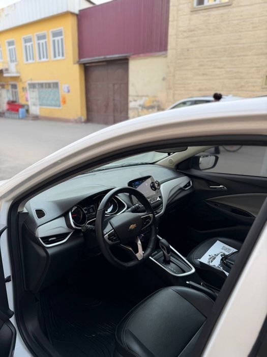 Onix 2024 Primier plus