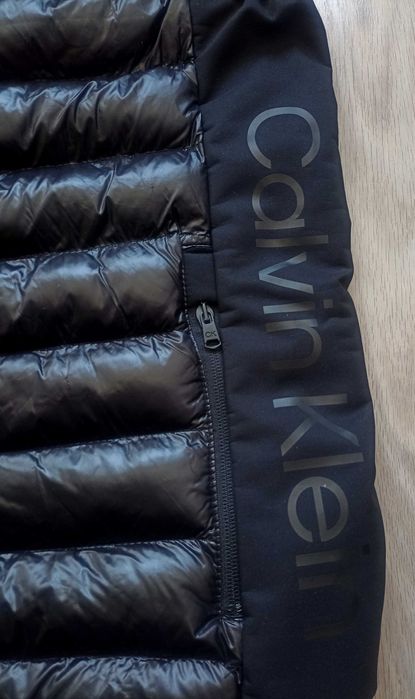 Мъжки елеци Calvin Klein