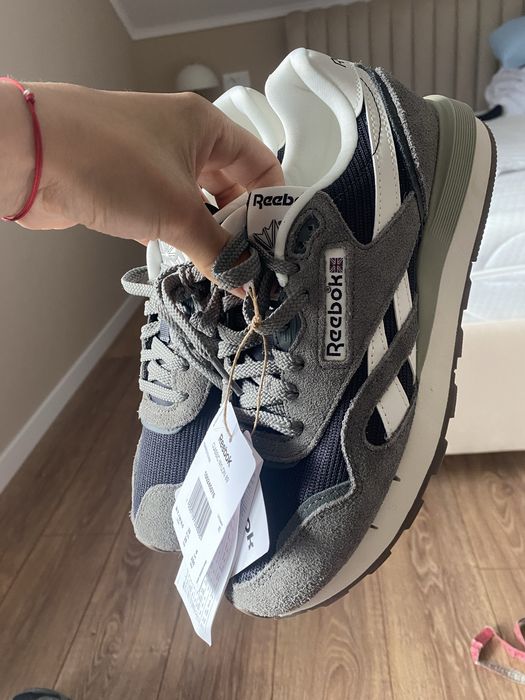 Reebok marimea 39