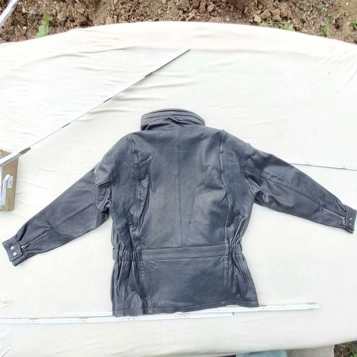 Vand geaca de piele pentru MOTO !!!
NOU! Germania!
