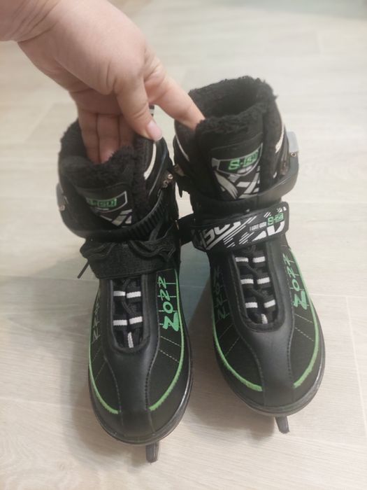 Продам коньки мужские 36-39