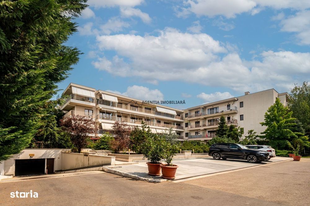 2 camere premium cu terasă privată și piscină