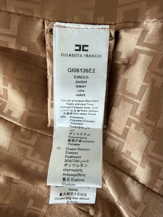 Костюм Elisabetta Franchi