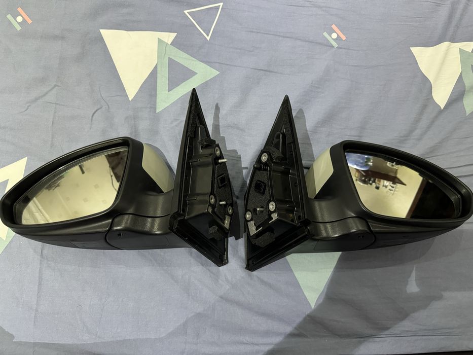 Chevrolet Cruze Зеркало бокавой левый правый 2009