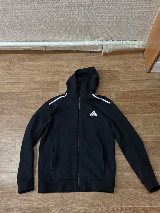 Продам Кофты адидас