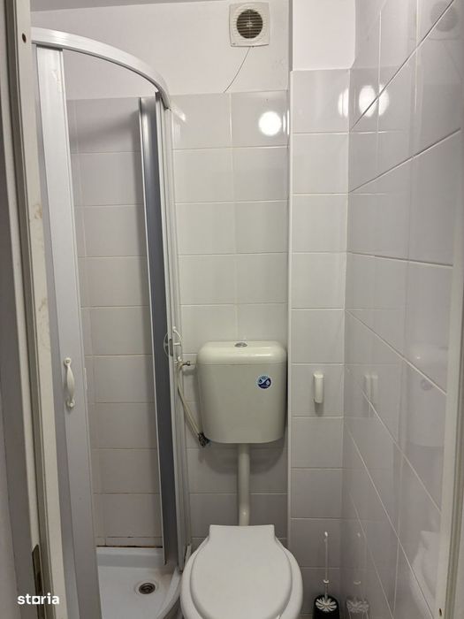 Garsoniera moderna zona mizil 1 decembrie metrou
