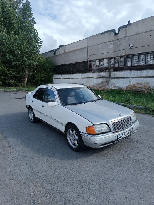 Мерс с180 w202 продам