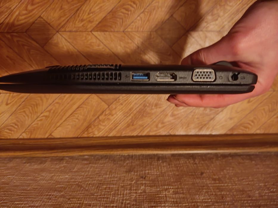 Ноутбук Asus X200CA