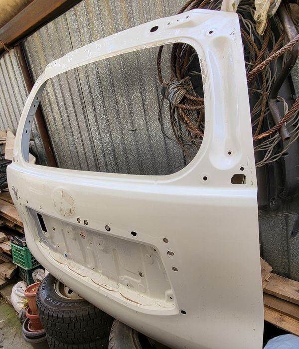 Дверь багажника Toyota Prado 150