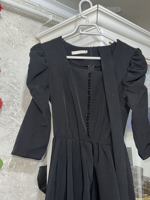 Черное платье классик